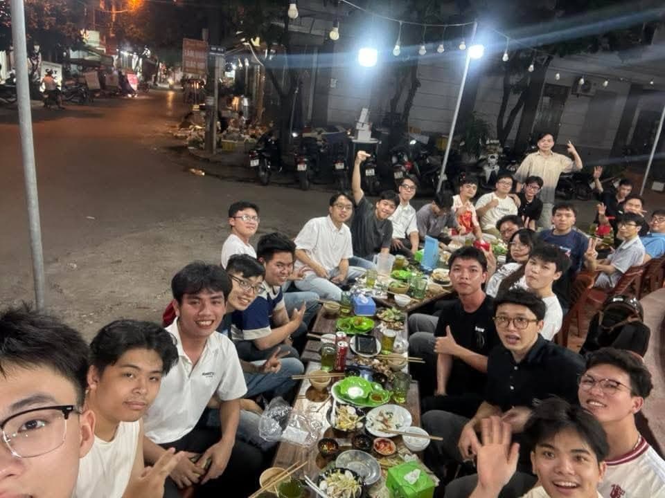 Buổi gặp mặt của các thành viên Team Dev Tôi Yêu PTIT